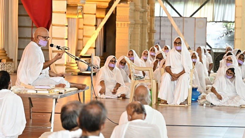 लोकोपचार विनय का पालन है बड़प्पन की पहचान: आचार्यश्री महाश्रमण