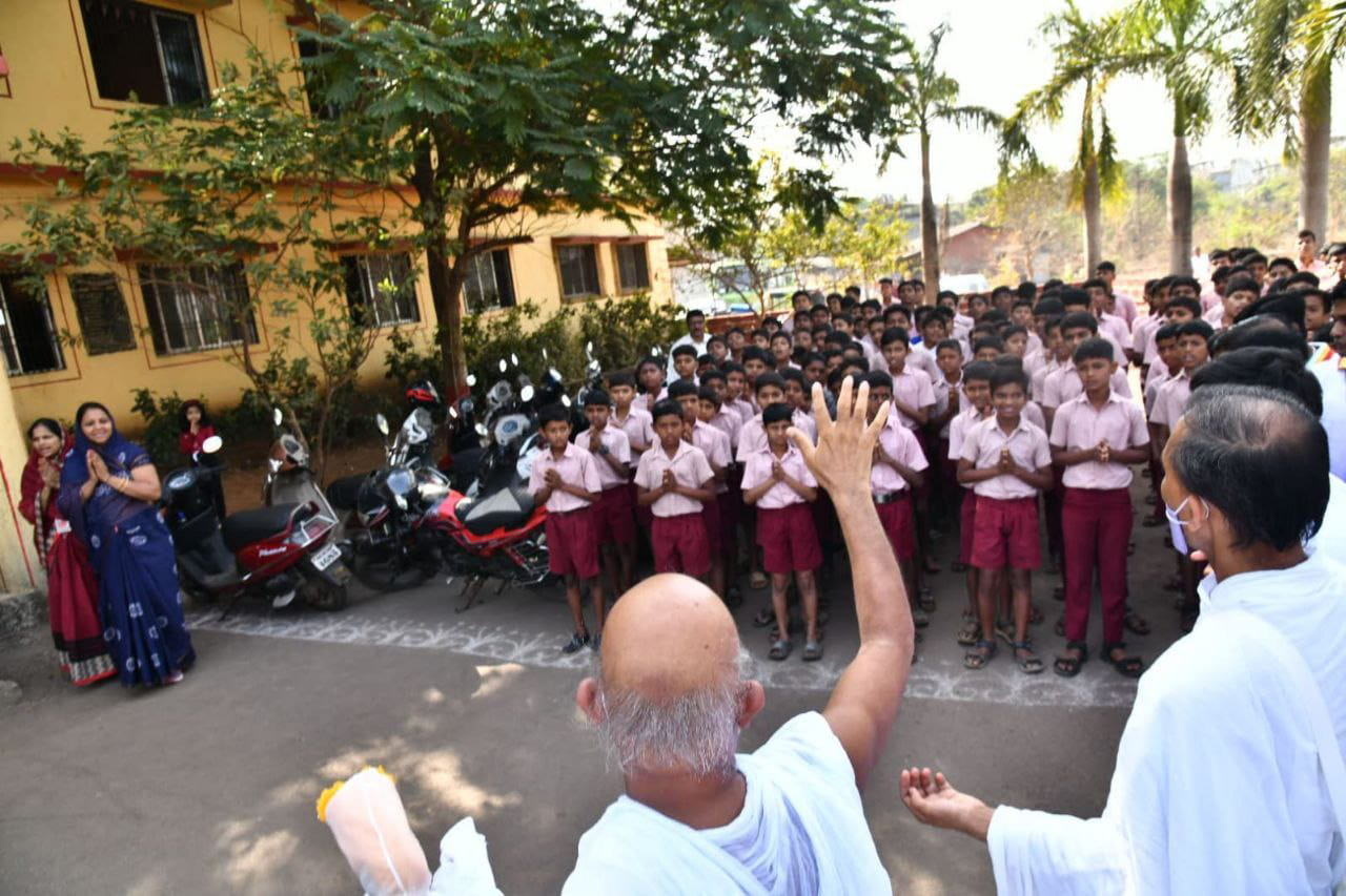 दुःख मुक्ति के लिए अपने आप का निग्रह करें : आचार्यश्री महाश्रमण 