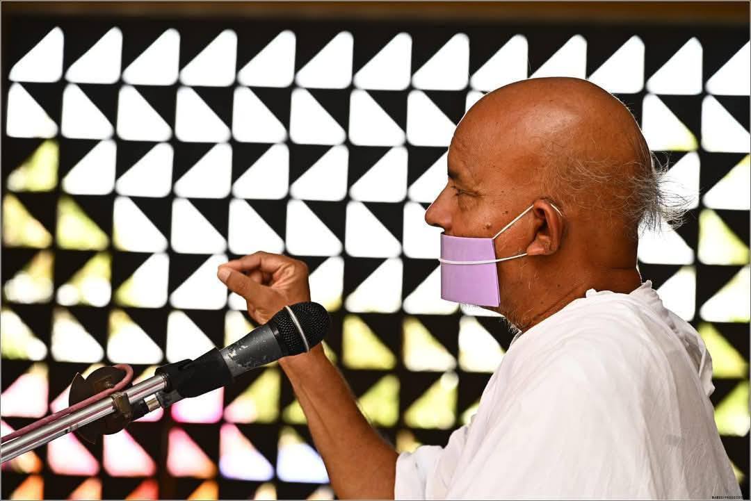 बढ़ती उम्र के साथ परिग्रह को करें कम : आचार्यश्री महाश्रमण