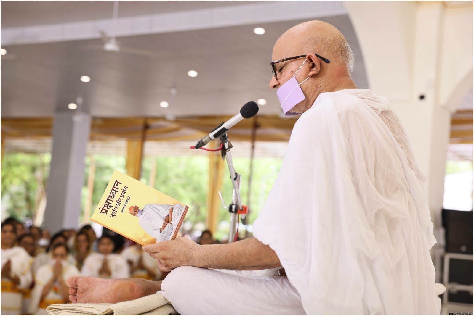 सूर्य की तरह नियमित और व्यवस्थित रहना ही आत्मा का असली तेज़ है : आचार्यश्री महाश्रमण 