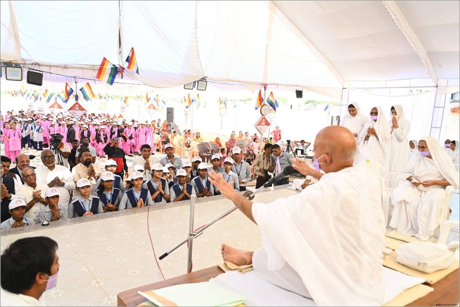 ज्ञान प्राप्त करने के लिए होना चाहिए विनय और विनम्रता का भाव : आचार्यश्री महाश्रमण 