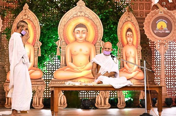 राग और द्वेष दो किनारे, पर मध्यस्थ रहने का करें प्रयास : आचार्यश्री महाश्रमण 