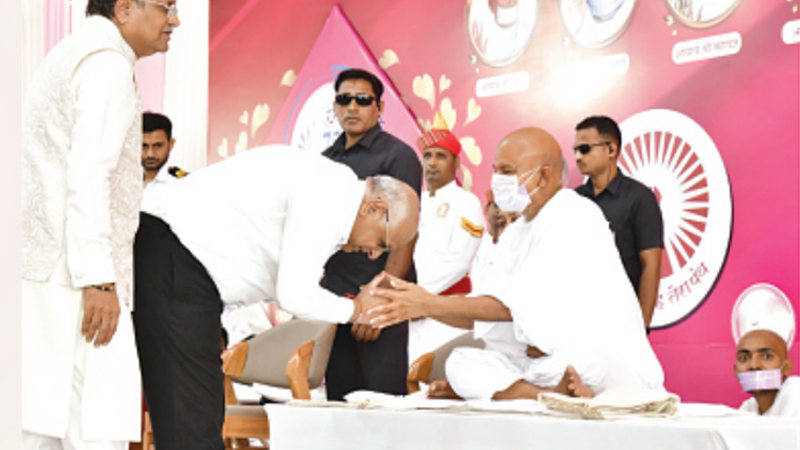 आचार्यश्री महाश्रमण जी से प्रेरणा लेकर जीवन सफल बनाएँ: भूपेंद्र भाई पटेल