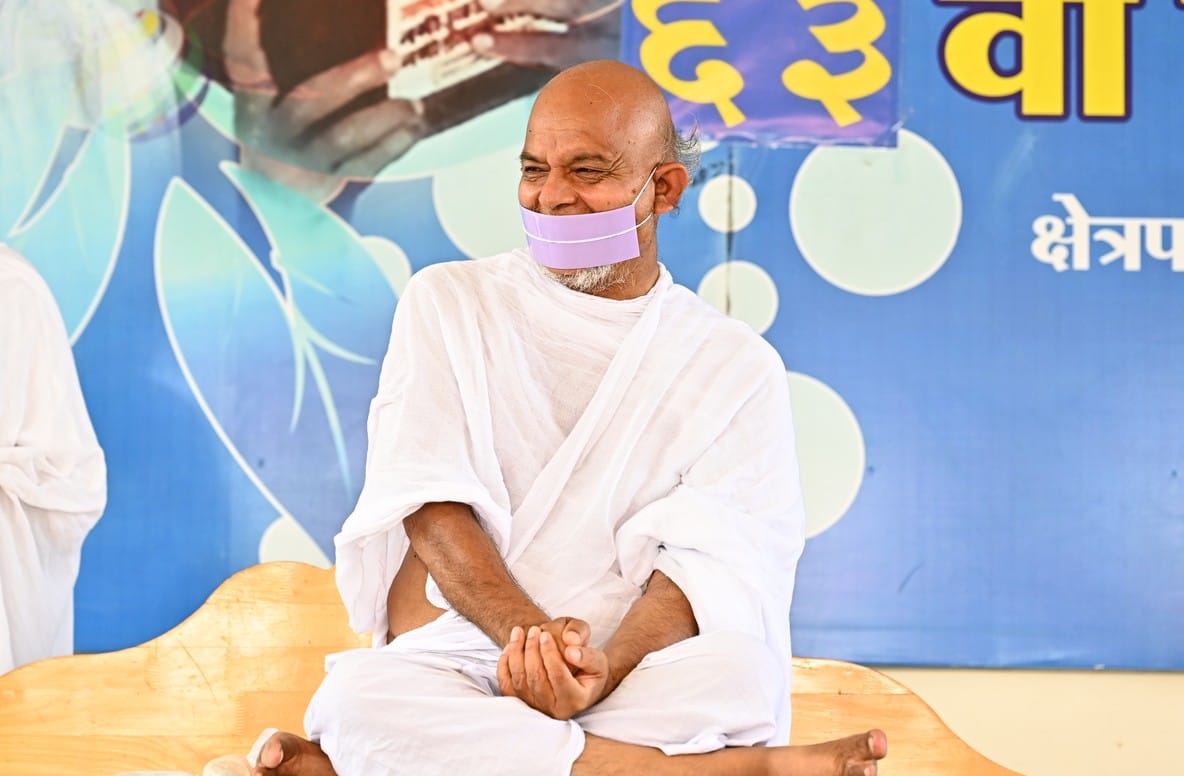 विशुद्ध व्यवहार से आत्म निर्मलता की दिशा में बढ़ें आगे : आचार्यश्री महाश्रमण