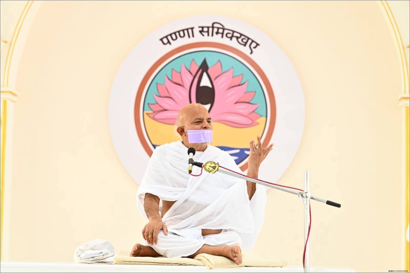 मनोरंजन को छोड़ आत्मरंजन करने का प्रयास करें : आचार्यश्री महाश्रमण