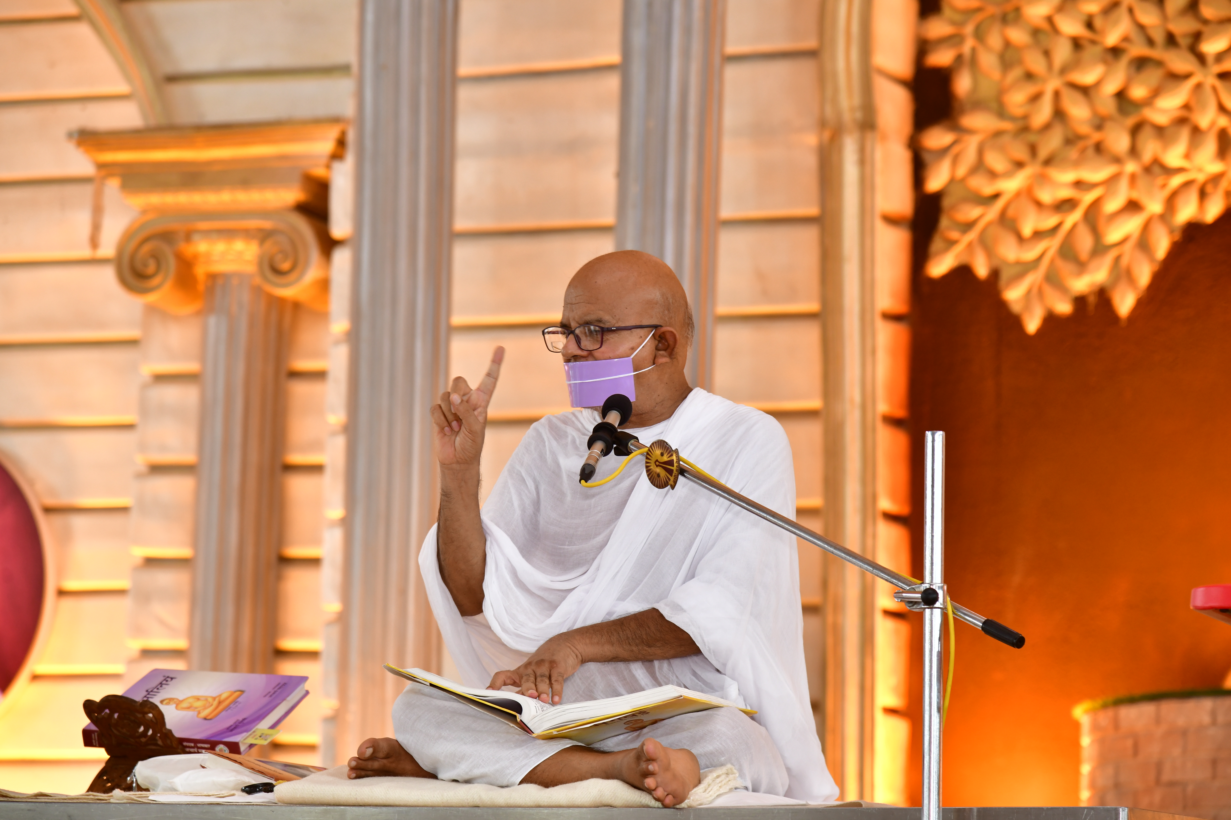 तीन रत्न हैं- ज्ञान, दर्शन एवं चारित्रा : आचार्यश्री महाश्रमण